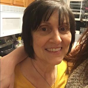 Meet your Posher, Lynn